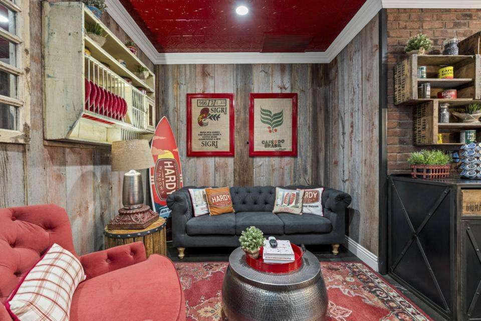 17-web-or-mls-1639-e-miraloma-ave