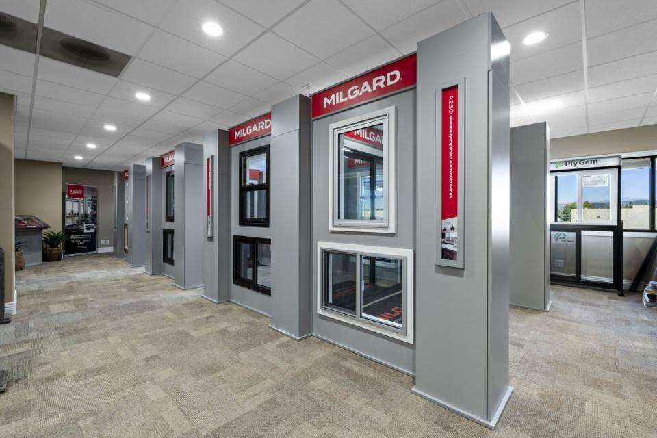 37-web-or-mls-1639-e-miraloma-ave